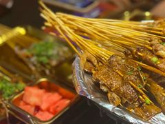 -何师烧烤Pro ·江湖川菜·小龙虾·精酿(太古里旗舰店)