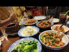 -回家吃饭·地道南昌菜(建德观总店)
