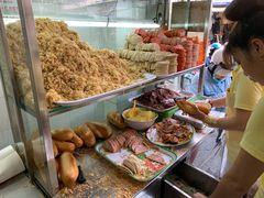 -Bánh Mì Huynh Hoa