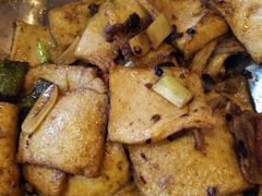 -眷江南之小蓝鲸(王府大街店)