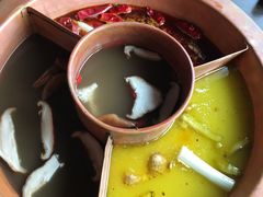 -滇釜火锅·能喝汤的火锅(车公庄店)