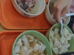 -周震馄饨