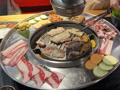 -哈哈碳都·牛肋条无限自助烤肉(宝龙店)