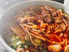 -臻老板牛肉面(光华路SOHO店)