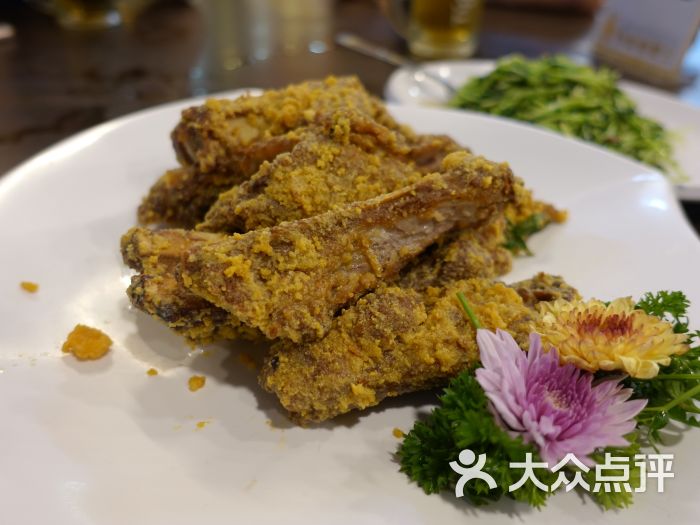 龙海鲜螃蟹王(丹戎巴葛店)咸蛋黄排骨图片 - 第2张
