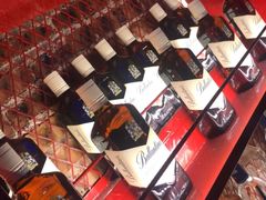 -UP嘻哈酒吧(粉巢店)