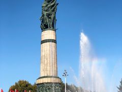 -人民防洪胜利纪念塔