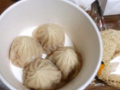 鲜肉小笼-鴻瑞興面馆(保利时光里店)