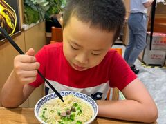 -西部马华清真兰州牛肉面·烧烤夜市(三里河店)