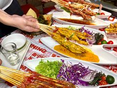 -威记烧嘢·南宁烧烤·超级生牛(绿地店)