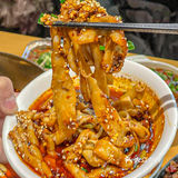 你和成都的距离只差一个付小姐☝️人均70