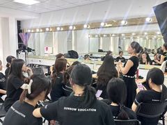 -首脑美容美发化妆美甲培训学校(龙岗校区)