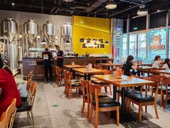 -HUZI虎滋精酿餐吧(京西大悦城店)