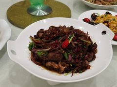 -红高粱大酒店(宁山东路店)