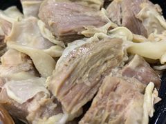 蒜泥护心肉-关东小磨东北菜(上海长风大悦城店)