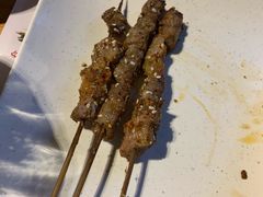 烤羔羊肉串-木屋烧烤(白石洲店)