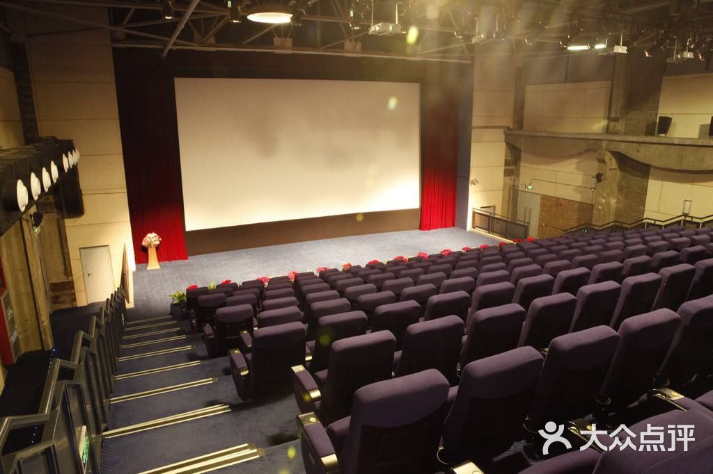 朝阳剧场等候区图片-北京电影院-大众点评网