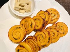 鹅肝酱葱油饼-甄御•海鲜新青岛菜(麦岛店)