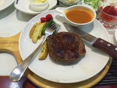 -斗牛士牛排餐厅(嘉里汇店)