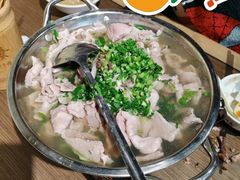 跷脚牛肉-肖四女·江湖菜(临港店)