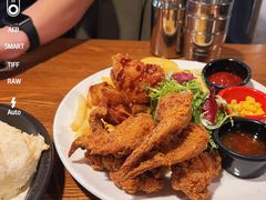 炸鸡拼盘-机器人火炉披萨(爱琴海店)