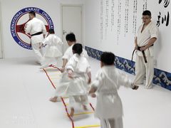 -极真空手道疾风道场(虹口凉城店)