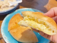 拉丝奶酪饼-蒙亨·手把肉·蒙古包文化主题餐厅(天恒广场店)