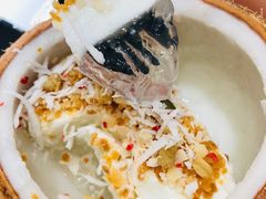 -志龙皇冠吃货椰子铺