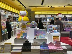 -泡泡玛特POPMART(龙湖杭州滨江天街店)