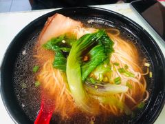 -食惠里小笼包面馆(越秀店)
