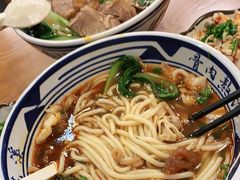 -鑫花溪牛肉米粉(凤凰街创始总店)