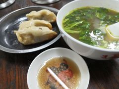 -黄阿姨锅贴大王(万航渡路店)