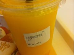 芒果蜜桃粒粒特饮-艾薯夫妇Aysh(红山店)