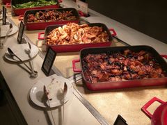 -海口绿发希尔顿酒店-田园汇自助餐·三文鱼·海鲜