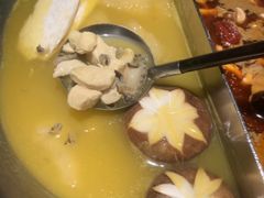 -湊湊火锅·茶憩(新中关购物中心店)