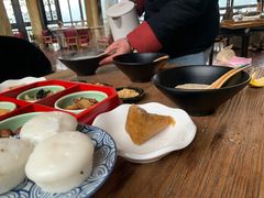 -上席擂茶·新中式青年茶馆(古城店)