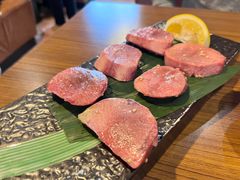 -炼火烤肉店