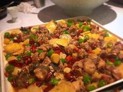 沙湾原始大盘鸡-丝路金桃·新疆菜(徐汇店)