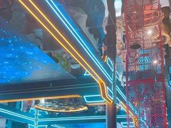-屋有岛沉浸游戏旗舰店(中山公园店)