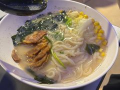 -彗星餐厅(香港迪士尼乐园)