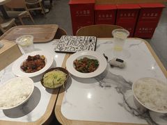 -乡村基·川味现炒大王(熙悦天街店)