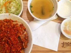 -熊吞·大碗丼烧肉饭(济宁万达广场店)
