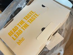 -BHC炸鸡(明洞总店)