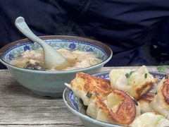 -无名氏宵夜小摊(祝家三姐妹馄饨店)