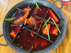 -正南齊北重庆老火锅(光华村直营店)