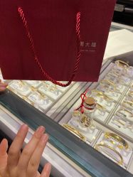 -周大福CHOW TAI FOOK(宝山苏宁易购店)