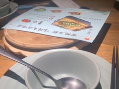 -蜜桃餐厅·伴山(湖滨商业街店)