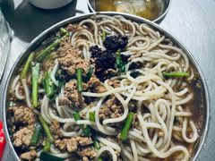 -正宗杨记普洱酸醋米线(总店)