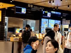 -麦当劳(中山公园龙之梦店)
