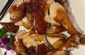 Five-Fingered Mulberry Aromatic Chicken